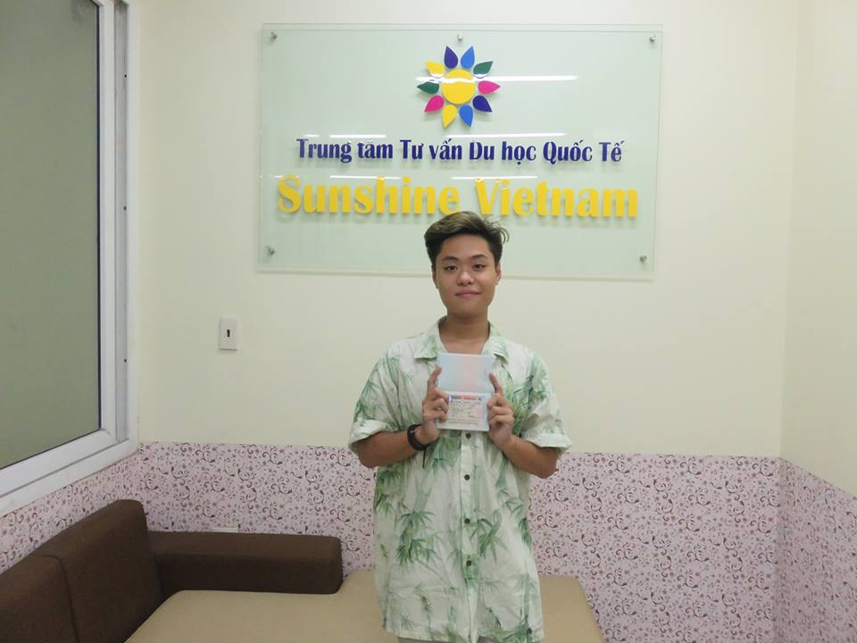 Visa du học Canada: Du học Sunshine Vietnam chúc mừng bạn Trần Ngọc Long đỗ visa du học Canada