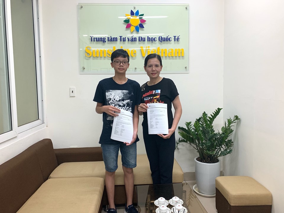 Visa du lịch thăm thân Úc: Sunshine Vietnam xin chúc mừng chị Vũ Thị Tuấn Khanh và con trai Nguyễn Đình Khánh đã được cấp Visa du lịch thăm thân Úc.